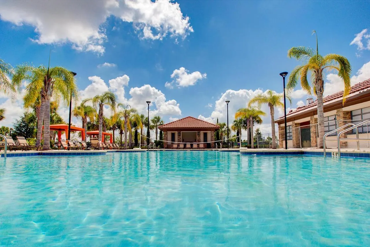 6108 Broad Oak Drive Villa Davenport